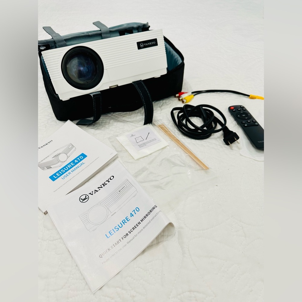 Vankyo - Leisure 470 Pro Native 1080P Projector, Full HD 5G Wireless Projector
